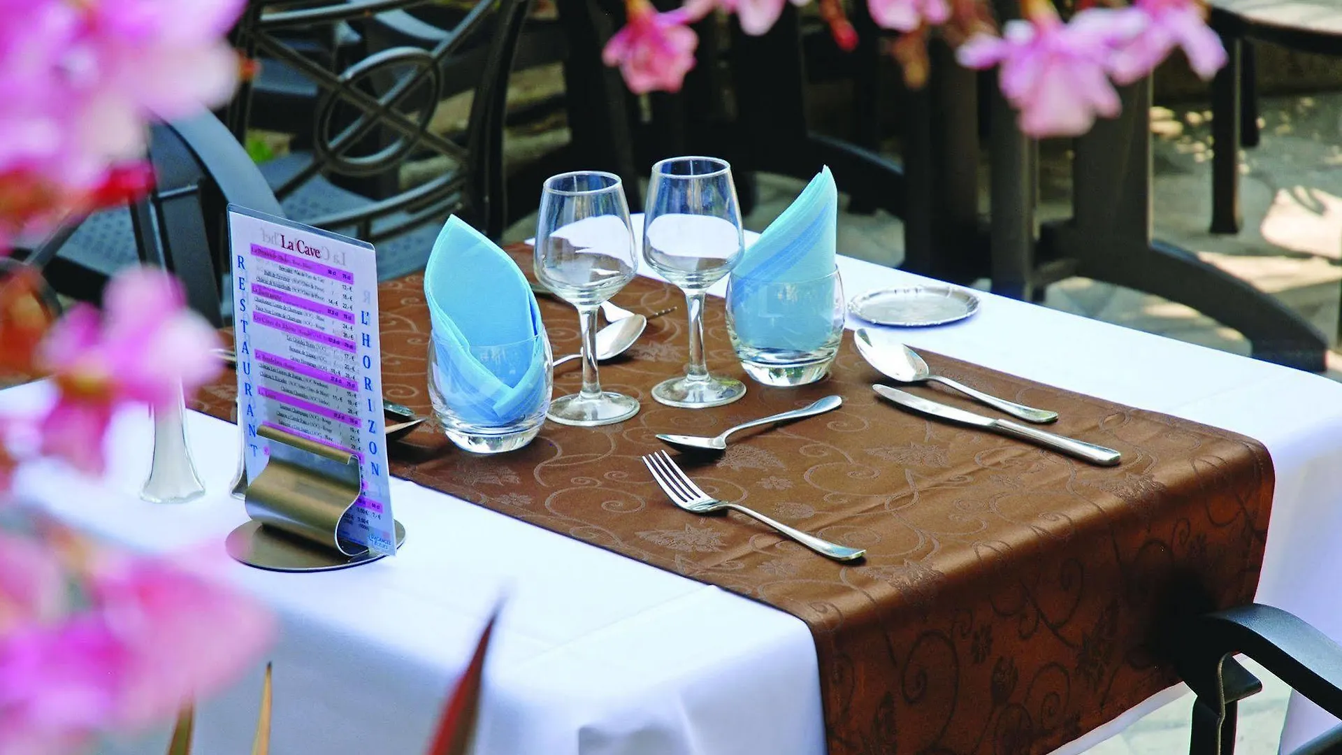 Hotel Vacances Bleues Balmoral Menton 3*,  France