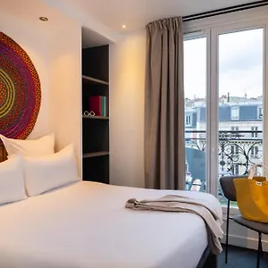 Hotel H\u00f4tel Saint-marcel Paris