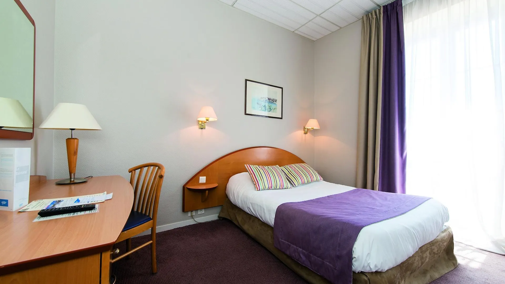 Hotel Vacances Bleues Balmoral Mentone Francia