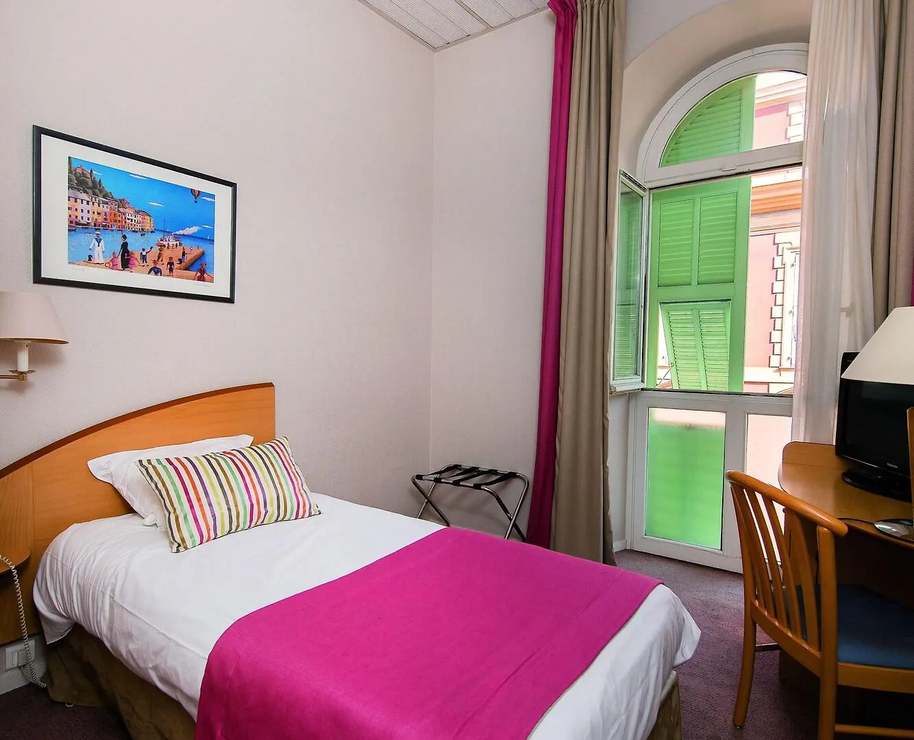 Hotel Vacances Bleues Balmoral Mentone