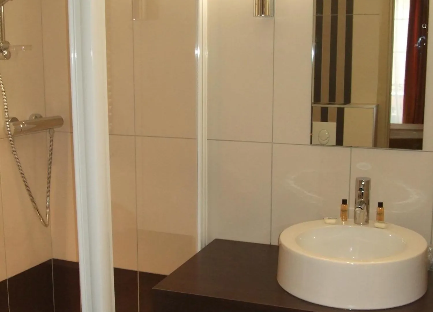 Hotel Vacances Bleues Balmoral Mentone