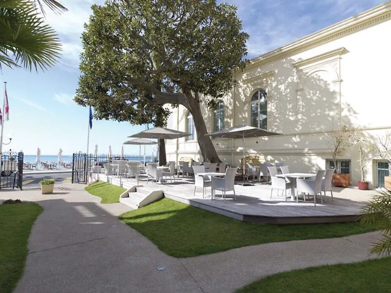 Hotel Vacances Bleues Balmoral Mentone