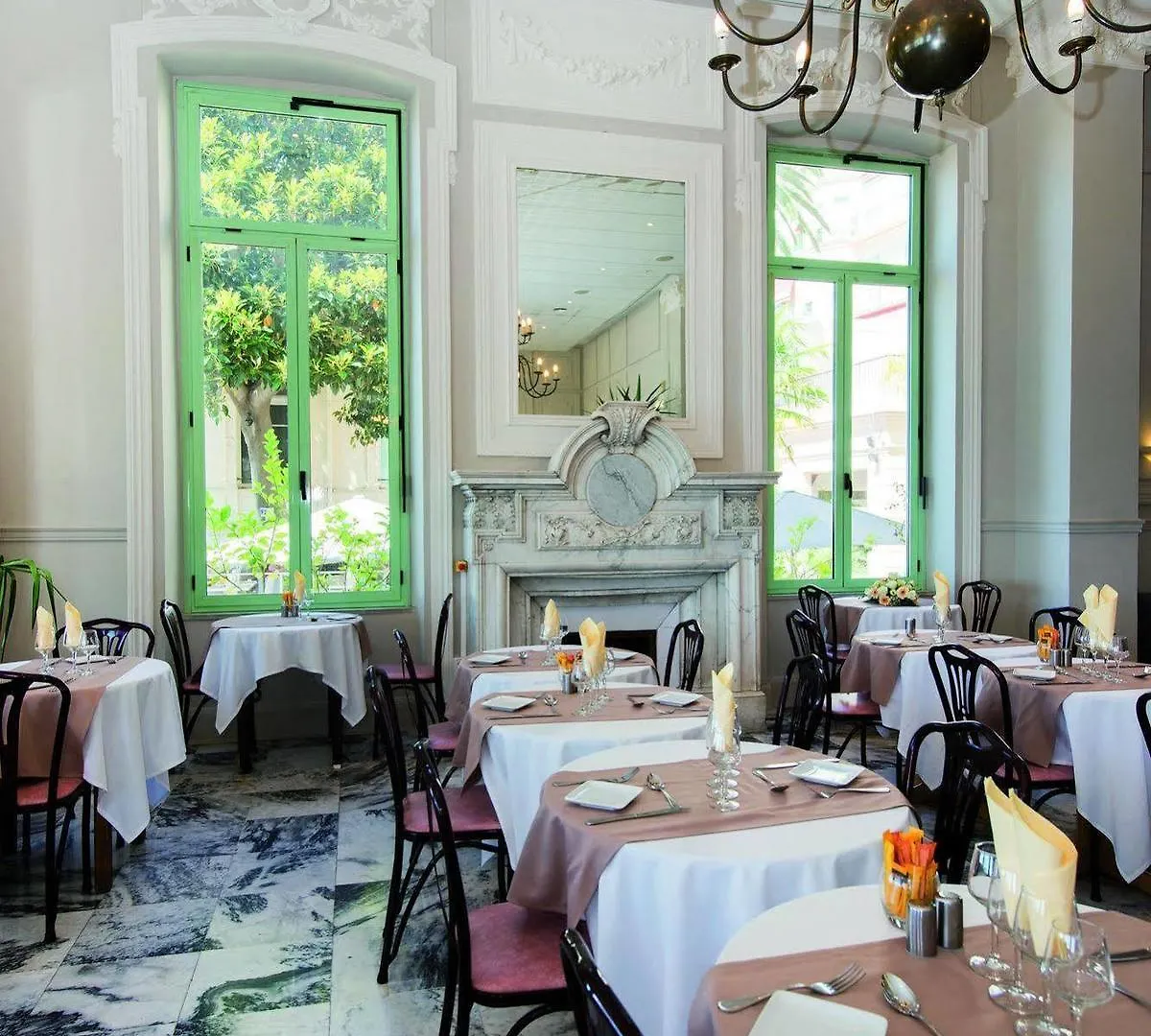 Hotel Vacances Bleues Balmoral Mentone