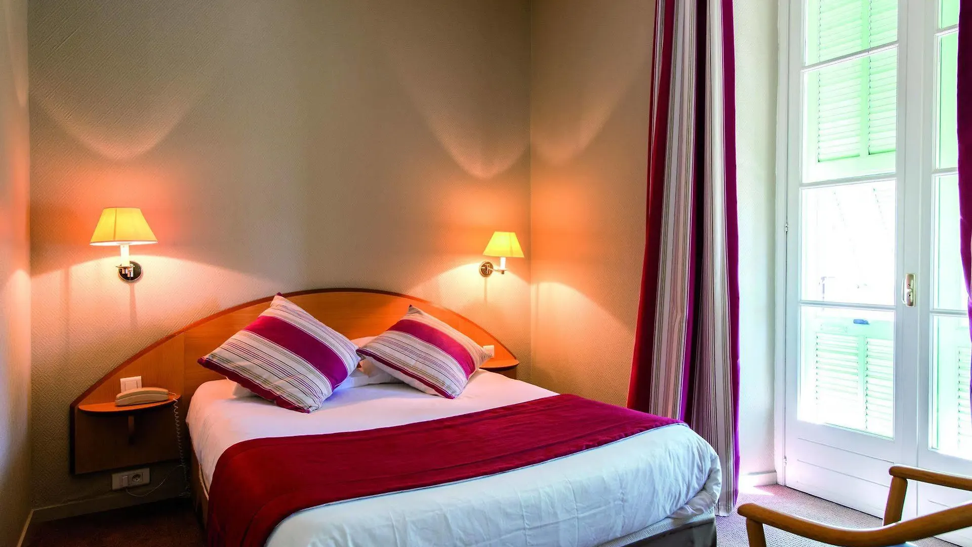 Hotel Vacances Bleues Balmoral Mentone